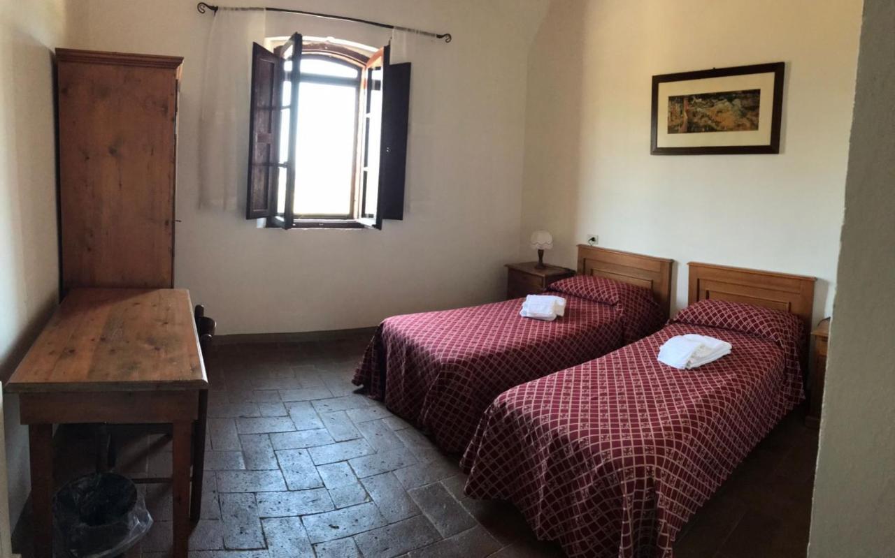 Agriturismo Monte Oliveto Maggiore, Podere LE PIAZZE Chiusure Esterno foto