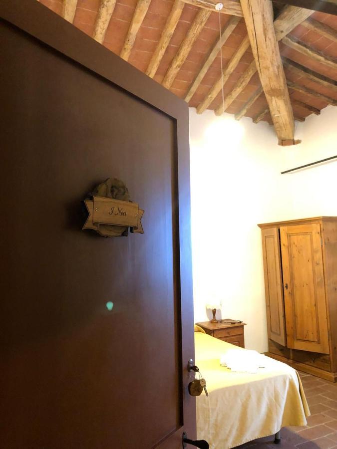 Agriturismo Monte Oliveto Maggiore, Podere LE PIAZZE Chiusure Esterno foto