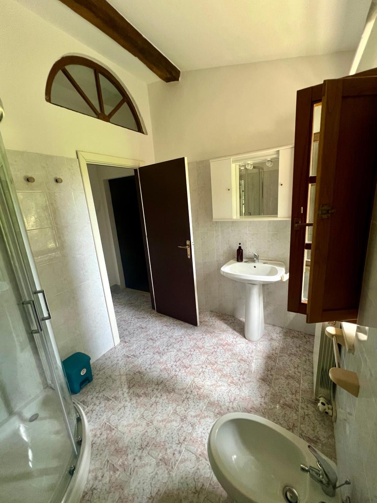 Agriturismo Monte Oliveto Maggiore, Podere LE PIAZZE Chiusure Esterno foto